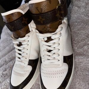 Louis Vuitton Boombox High-top Sneakers White CL0211